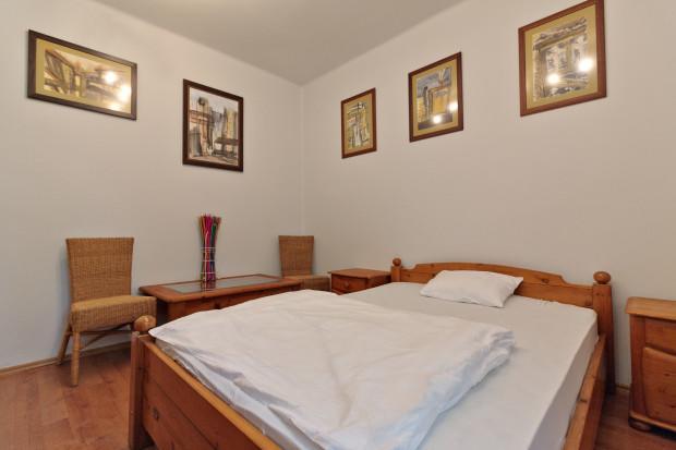 Borostyán 20 *